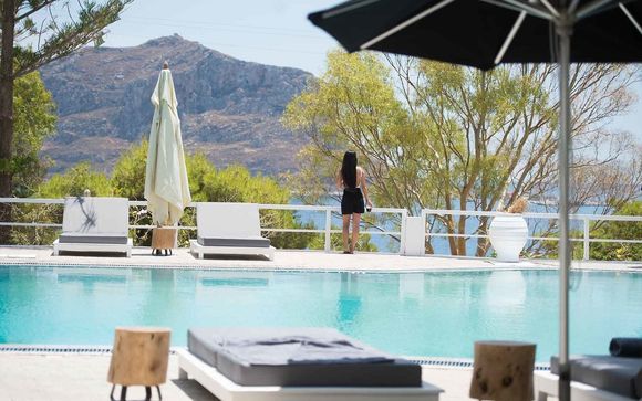 Akra Morea Hotel & Residence 4*