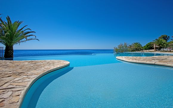 Hotel Costa Dei Fiori 4*