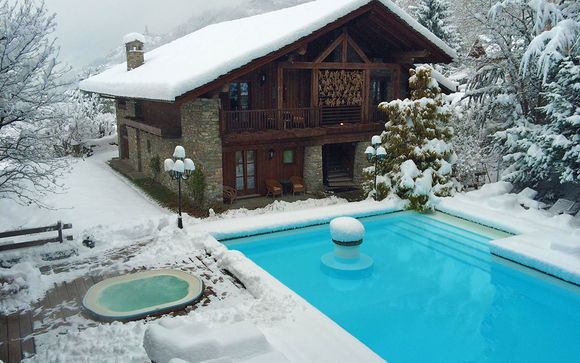 Mont Blanc Hotel Village 5*