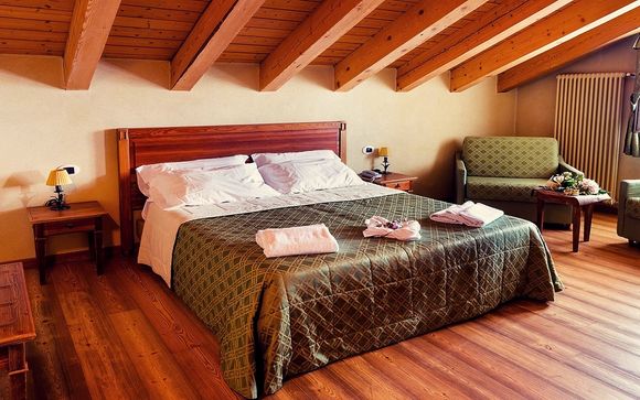 Maison Cly Hotel & Restaurant 4*