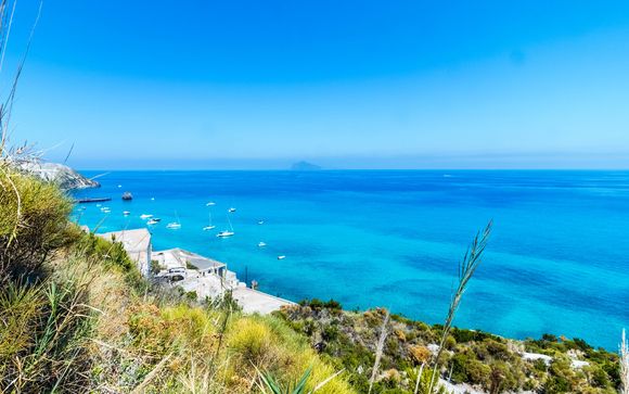 Hotel Villa De Pasquale 4*