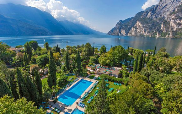 Du Lac Et Du Parc Grand Resort 4*