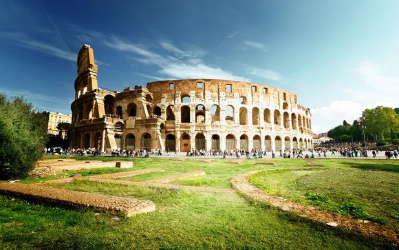 Camere dallo stile classico a pochi metri dal Colosseo
