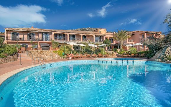 Hotel Le Ginestre 4*