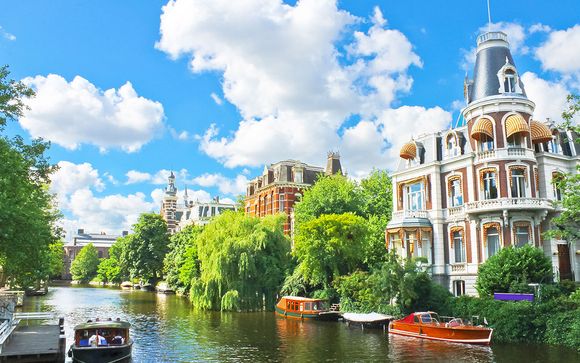 Crowne Plaza Amsterdam South 4*