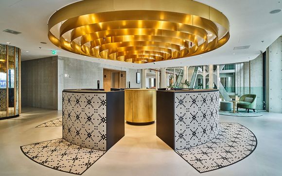 Hotel QO Amsterdam 4*