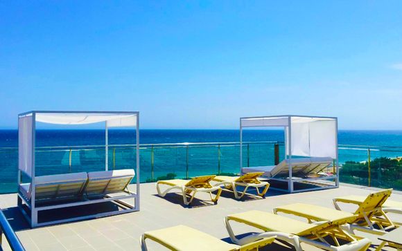 4* con piscina all'aperto sulla spiaggia di Malgrat de Mar