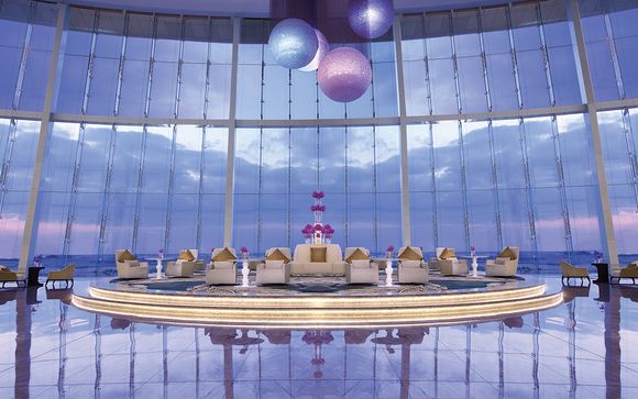 Abu Dhabi - Jumeirah Etihad Towers 5*