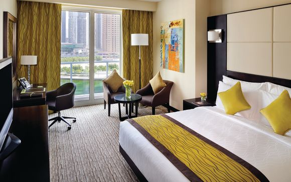 Il Mövenpick Jumeirah Lakes Towers 5*