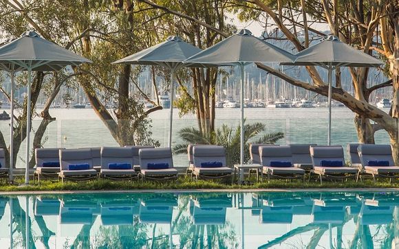 Lusso 5* Adult Friendly sulla baia di Kommeno