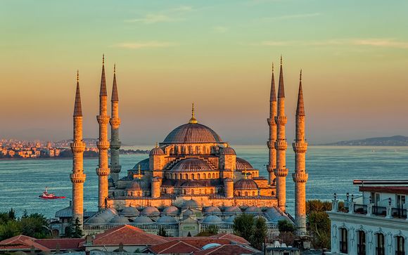 Crowne Plaza Istanbul - Old City 5*