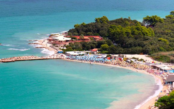 Esclusivo 4* con spa immersi nel Parco del Conero