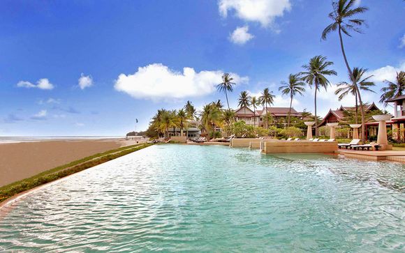 Apsara Beachfront Resort & Villa 4*