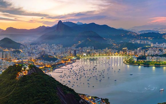 Il paese della samba tra splendide cascate e città