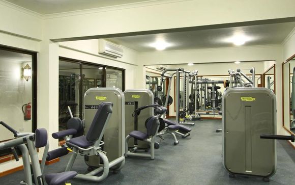 Sea Cliff Resort & Spa 5*