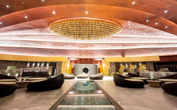 Graceland Khaolak Beachfront Resort 5*