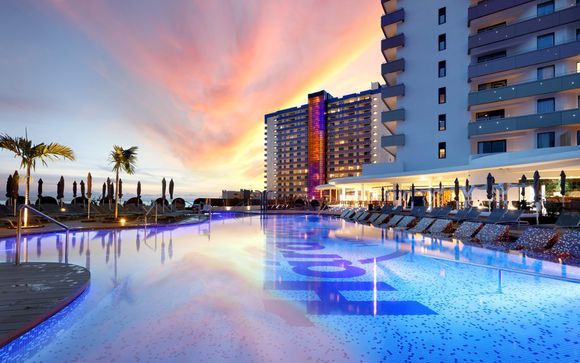 Hard Rock Hotel Tenerife 5*