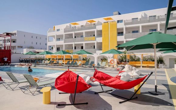 Ryans Lolas 4* - Adults Only