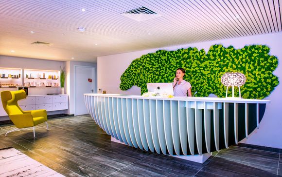 Radisson Blu Hotel Bordeaux 4*