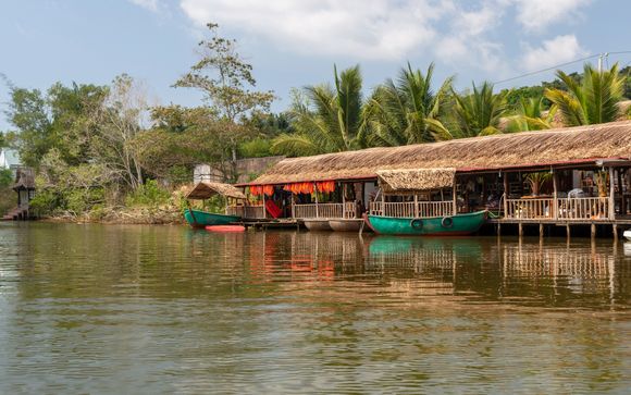 Optional excursions & extras