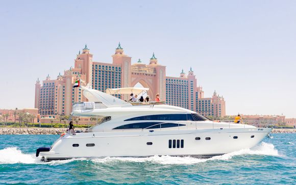 Sunset yacht cruise around the Palm