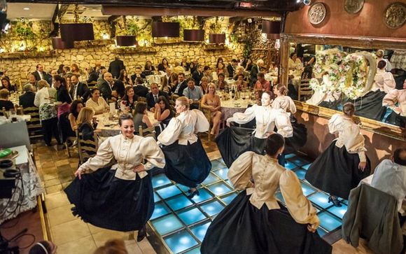 Maltese Folklore Evening with Dinner Show (3 hours – for stays of 7 nights or more)