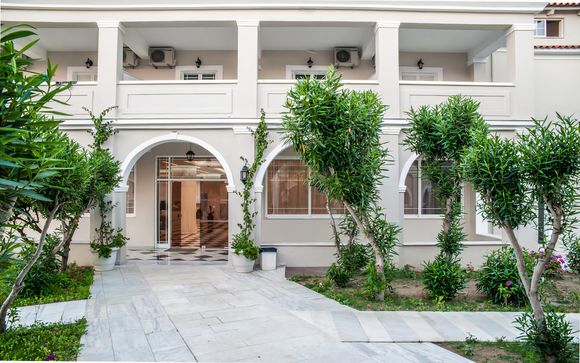 Klelia Beach Hotel 4*