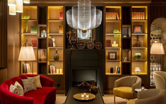 Hotel Maison Rouge 4*