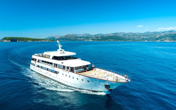 MS Adriatic Princess (or vessel of similar quality)