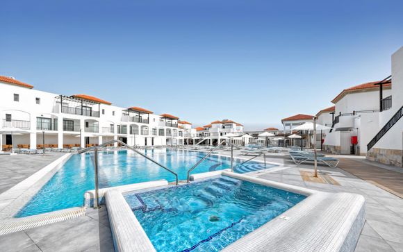 Broncemar Beach Suites Hotel 4*