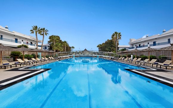 Oclub THB Tropical Island 4*