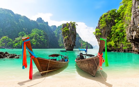 Full Day Phi Phi Islands by Speedboat (Including Lunch)