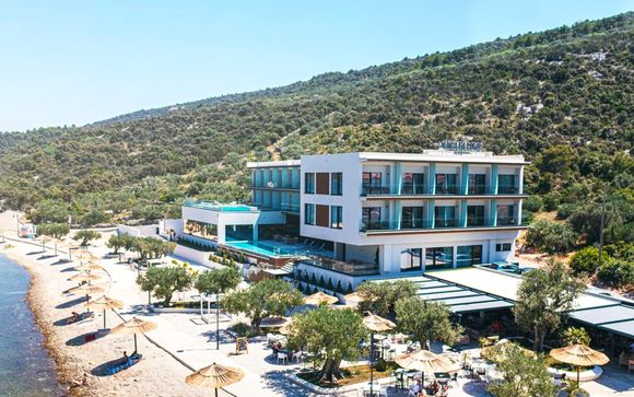 Marinus Beach Hotel 4*