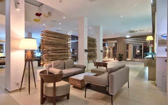 db Seabank Resort + Spa 4* 