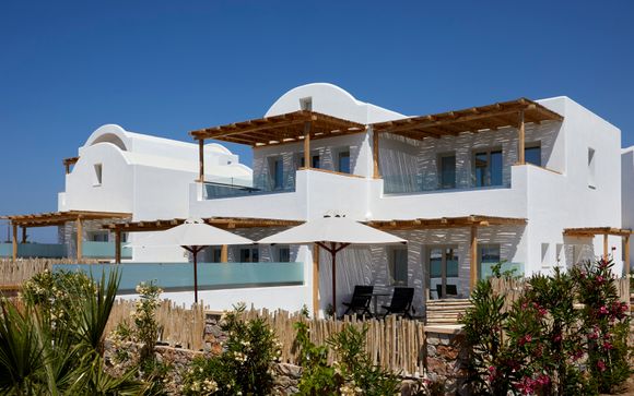 Sea Breeze Santorini Beach Resort, Curio Collection by Hilton 5*