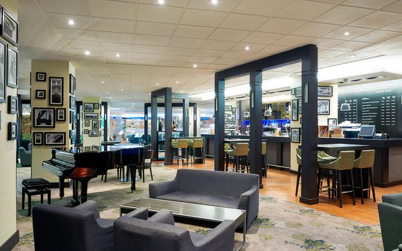 Novotel London West Hotel 4*