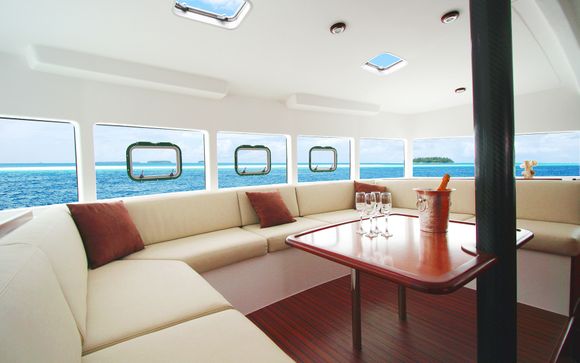 Welcome aboard the Catlante 600 Catamaran 