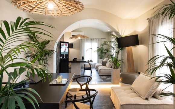 Bios Santorini Vegan Boutique Hotel 5*