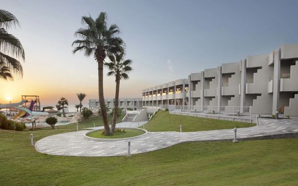 Pyramisa Sharm El Sheikh Resort 5*