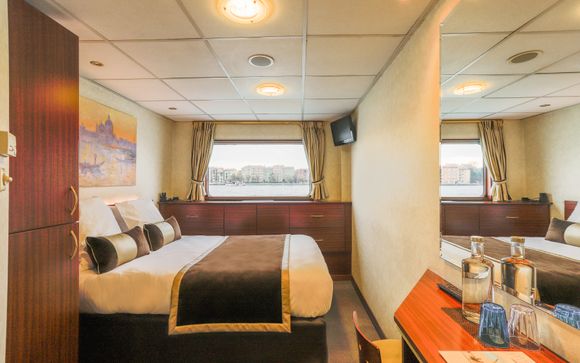 Welcome aboard the MS Michelangelo