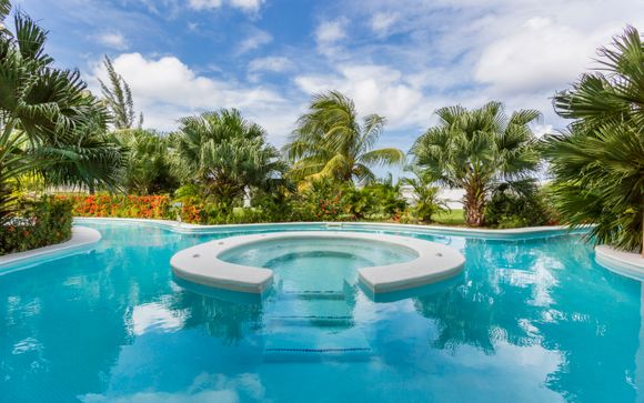 Grand Palladium Lady Hamilton Resort & Spa 5*