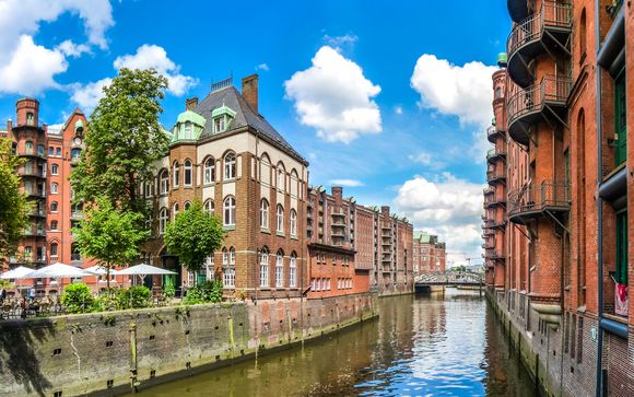 Chic City Break Minutes from Fashionable District