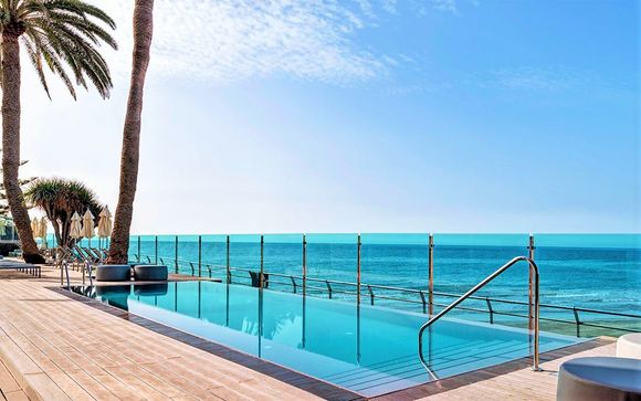 Adults-Only Relaxing Seafront Setting