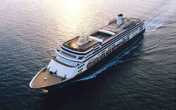 MS Volendam - Hong Kong or Singapore