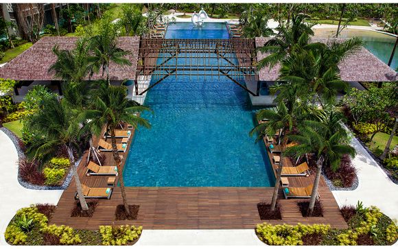 Lush Jungle Retreat & Luxurious Balinese Resort