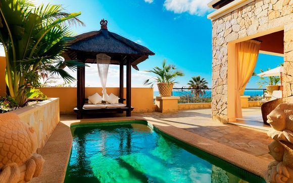 Private Pool Villa in Boutique Resort