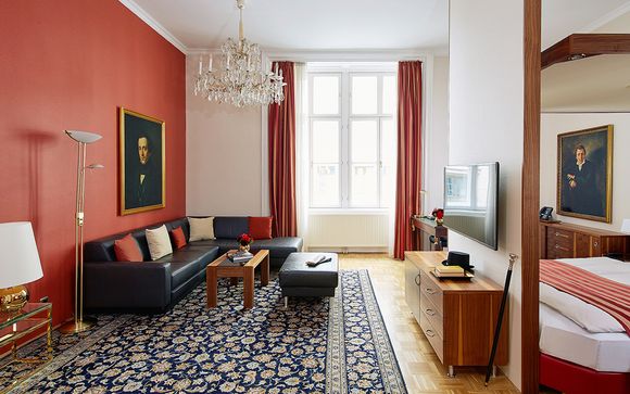 Living Hotel an der Oper 4*