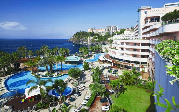 Royal Savoy Madeira 5*
