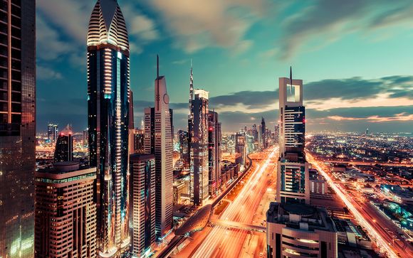 Coral Dubai Deira 4* & Radisson Blu Yas Island 5*