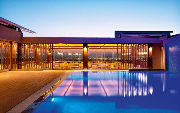 Wyndham Grand Athens 5*